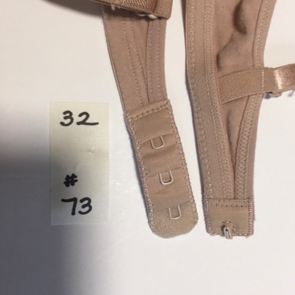 2 BRAS MAIDENFORM TANN32 & PINK 32A DELTA - Picture 13 of 16